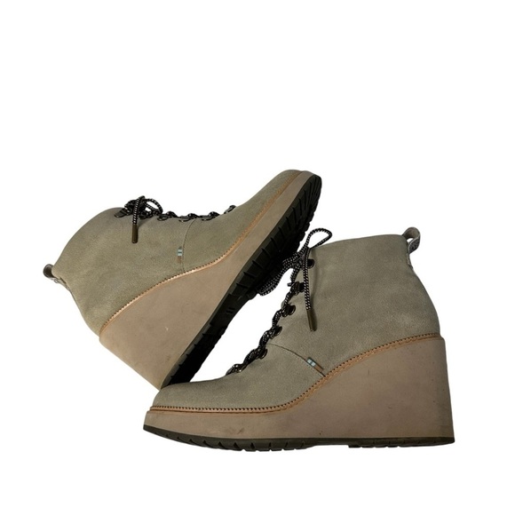 Toms Melrose Wedge Bootie Lace-Up Boots, Taupe/Stone, 8.5 - Picture 10 of 14